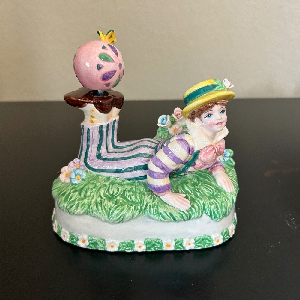 Schmid Ceramic Handpainted  Musical Clown. (Vintage)